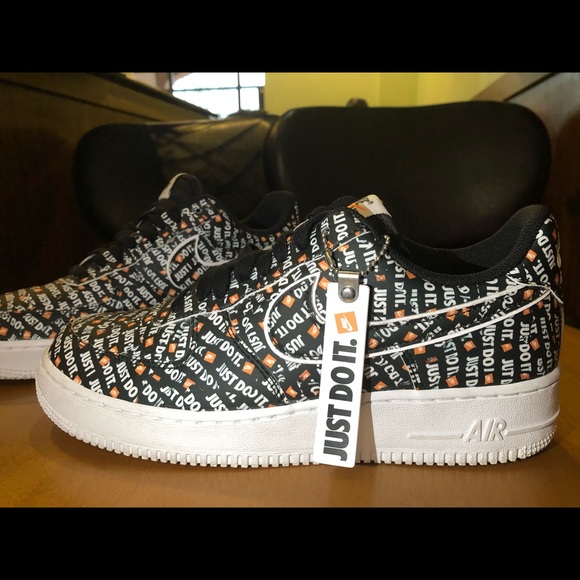 nike air force lv8 just do it